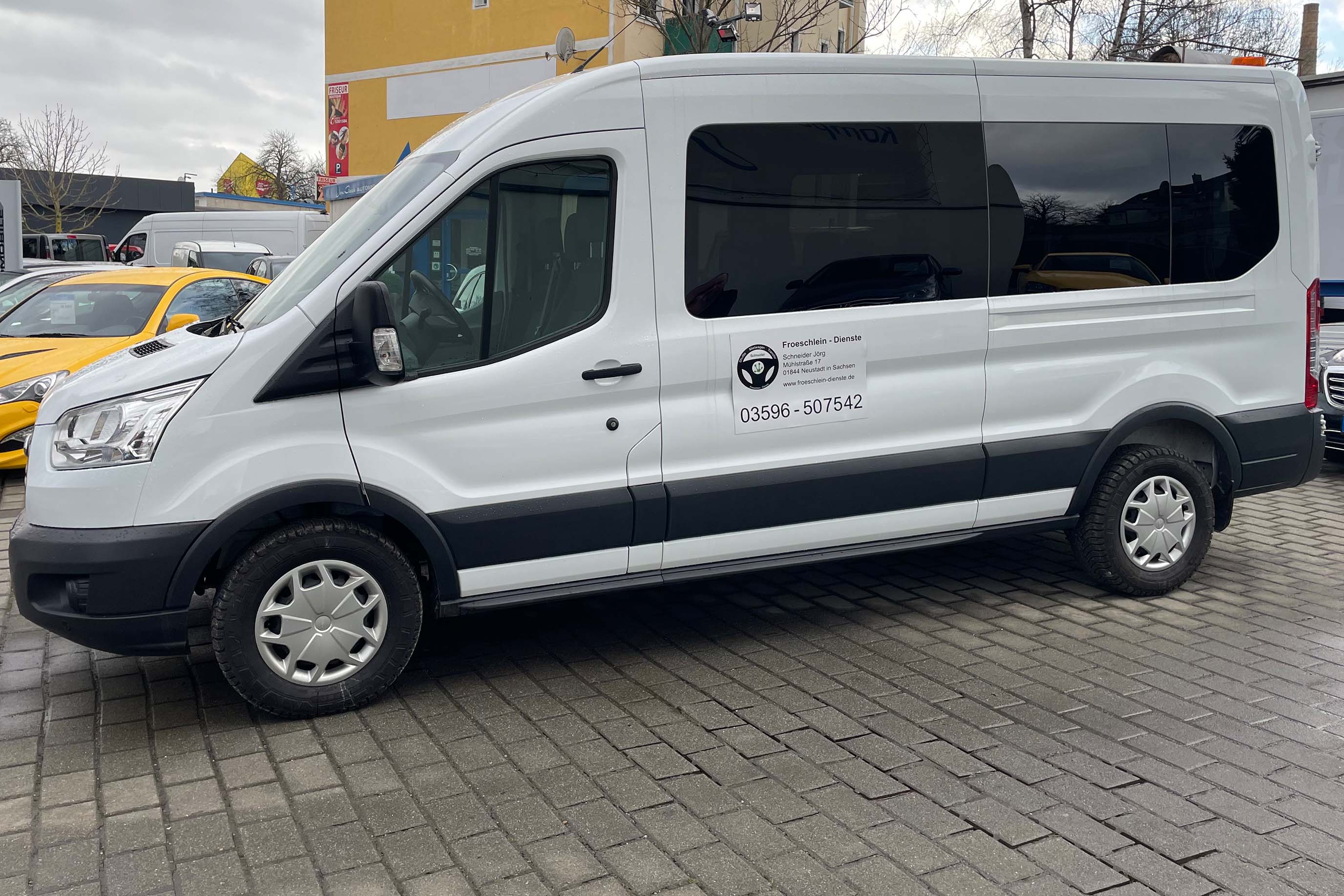 Ford Transit – Tragestuhlfahrzeug